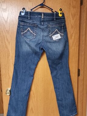 Ariat western jeans womens 32R number 3425